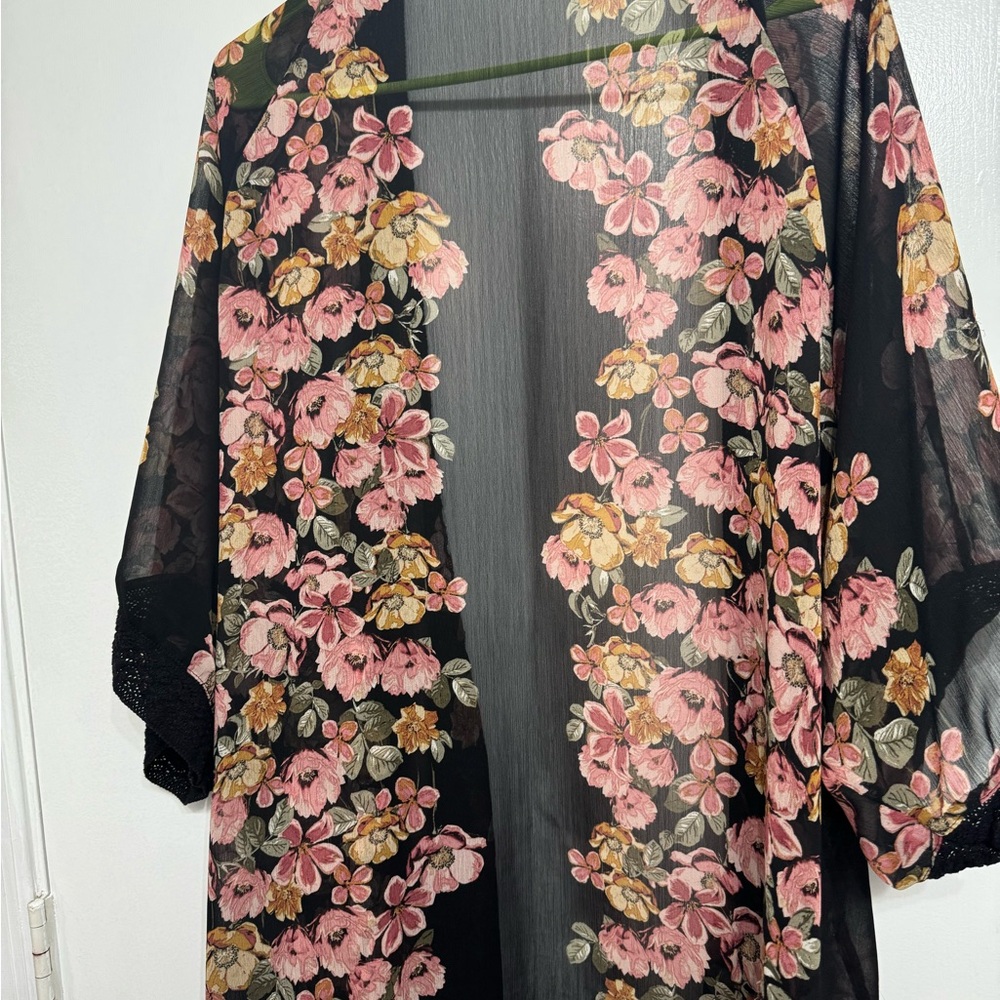 Floral Kimono Robe - Picture 2 of 4